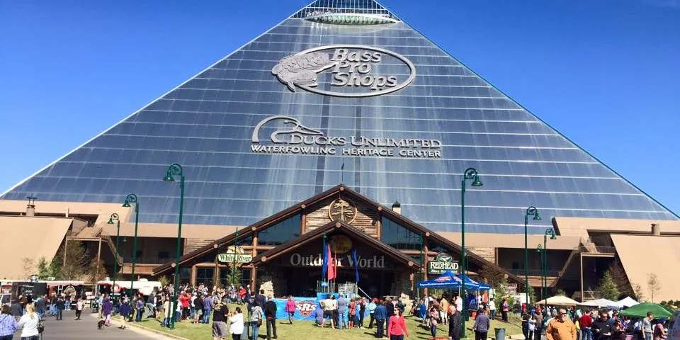 pyramid meme